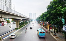 Đường phố Hà Nội vắng vẻ, thanh bình ngày đầu năm mới 2024