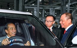 Tổng thống Indonesia Joko Widodo thăm nhà máy VinFast Hải Phòng