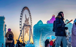 Bùng nổ “cơn sốt” du lịch băng tuyết ở Trung Quốc