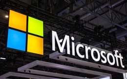 Nhu cầu iPhone suy yếu, Apple bị Microsoft phả hơi nóng