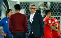 Có khi nào trận thua Indonesia là điều may mắn cho bóng đá Việt Nam dưới thời HLV Troussier?