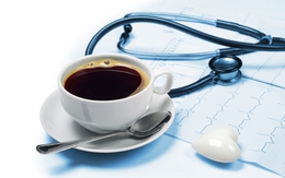 Mối liên hệ bất ngờ giữa cà phê và huyết áp cao
