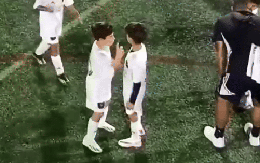 Con trai Messi có hành động gây sốt khi thấy đồng đội chơi không tốt, hứa hẹn trở thành ngôi sao lớn trong tương lai