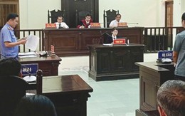 Phó hiệu trưởng bị chém thương tích vì đi nhà nghỉ với vợ người khác