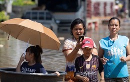 Lũ quét nhấn chìm Chiang Mai, Thái Lan