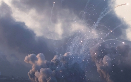 Hezbollah bắn gần 400 quả tên lửa tấn công Israel