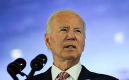 Mỹ dùng 'cây gậy và củ cà rốt' với Israel