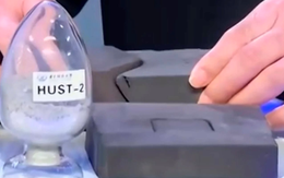 Trung Quốc tiếp tục khiến thế giới ngỡ ngàng: Tạo ra 'viên gạch đen' làm từ 'bụi', bền gấp 3 lần bê tông thông thường, sắp xây 'nhà' ngoài Trái đất