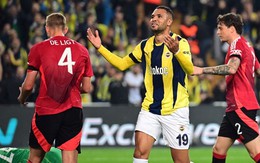 Europa League: Mourinho nhận thẻ đỏ khi Fenerbahce cầm hòa Man.United 1-1