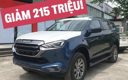 Isuzu mu-X giảm tới 215 triệu tại đại lý: Giá khởi điểm từ 810 triệu đồng, SUV hạng D nhưng rẻ ngang CX-5, Territory