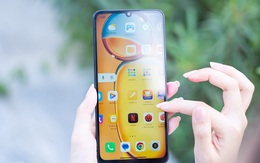 "Vua doanh số" của Xiaomi, bán chạy hơn S24 Ultra: Màn hình mượt hơn iPhone 16, giá chưa đến 3 triệu