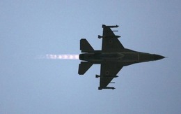 Lãnh sự quán Iran bị tấn công; Israel khai hỏa vào Syria