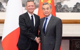 Trung Quốc cảnh báo 2 bên sẽ “cùng thua” nếu EU tiến hành chiến tranh thương mại