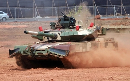 Xe tăng Arjun sắp có trận quyết đấu với Abrams