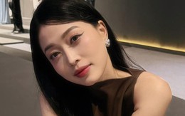 Á hậu Phương Nga gặp sự cố