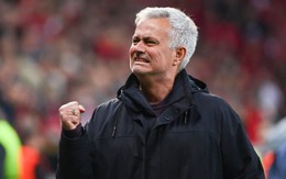 Báo Anh: Mourinho chờ cơ hội trở lại Man Utd