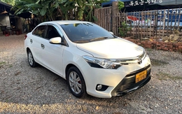 Bán Toyota Vios còn mới đẹp nhưng giá chỉ 200 triệu, CĐM nhìn biển số rồi nói: "Sang Lào mà đăng kiểm!"
