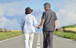 Phát hiện “mối liên hệ kỳ lạ” về tuổi thọ của một cặp vợ chồng
