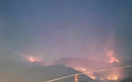 Lào Cai: Cháy rừng tại Vườn Quốc gia Hoàng Liên, huy động 450 người dập lửa