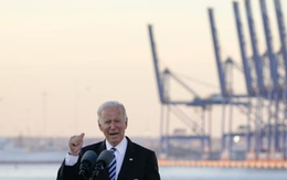 Mỹ lo ngại cả cần cẩu Trung Quốc, chi số tiền khổng lồ thay thế