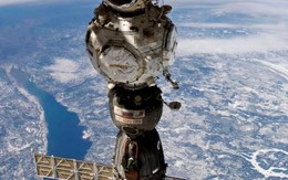NASA: Tàu không gian Mỹ sẽ 'cắt mặt nguy hiểm' vệ tinh Nga