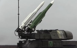 Cận cảnh tổ hợp Buk-M1 của Nga đánh chặn tên lửa HIMARS của Ukraine