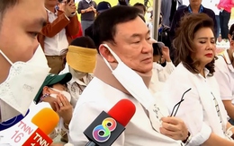Cựu Thủ tướng Thaksin lần đầu trả lời báo giới kể từ khi trở về Thái Lan