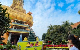 Cận cảnh tượng Phật cao 72 m ở Hà Nội