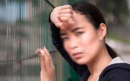 Được mẹ chồng tặng cho căn biệt thự, tôi chưa kịp vui sướng thì đã chết điếng khi thấy người đang nằm trong phòng ngủ chính