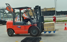 Úc hỗ trợ Việt Nam đào tạo nhân lực ngành Logistic