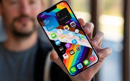 Loạt smartphone "siêu phẩm" đang giảm giá mạnh: iPhone 11 và 12 phá vỡ lịch sử; iPhone 13,14,15, Galaxy Z Flip5... cùng chạm đáy