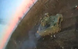 Cận cảnh UAV Nga phá hủy thiết giáp Bradley của Ukraine