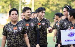 Trường Giang và dàn sao Việt tưng bừng chơi bóng đá
