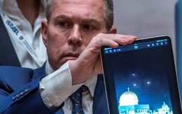 Đằng sau những điều lạ trong cuộc tấn công của Iran vào Israel