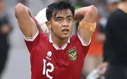 Vì sao cầu thủ U23 Indonesia ném biên thẳng vào lưới không tính bàn thắng?
