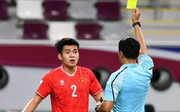 U23 Việt Nam quen thói 'tay thừa', coi chừng trả giá