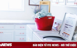 Có nên đóng nắp máy giặt khi giặt xong?