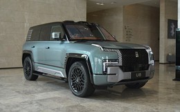 Khám phá ‘siêu SUV giá rẻ’ đấu Defender có thể về Việt Nam: Mạnh gần 1.200 mã lực, lội nước sâu 1m, chạy 1.000km mới phải sạc