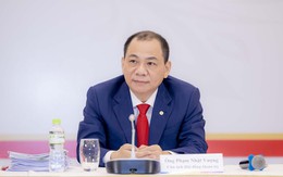 Chủ tịch Vingroup Phạm Nhật Vượng và lời hứa với 'đứa con VinFast'