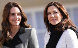 Chân dung tuyệt đẹp của Vương hậu Mary gợi nhớ đến Vương phi Kate, xứng danh 2 biểu tượng thời trang hoàng gia hiện đại