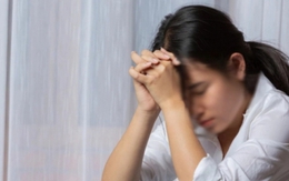 Nghỉ lễ đầu tiên ở nhà chồng, tôi ám ảnh kinh hoàng khi mẹ chồng giao cho đi chợ nấu nướng 4 mâm cỗ