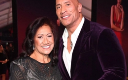 The Rock và câu chuyện xúc động về mẹ: "Bà ấy bật khóc khi bữa ăn được bày ra trước mắt"