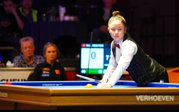 “Hot girl” Nguyễn Hoàng Yến Nhi tranh tài cùng các đấng mày râu ở giải Billiards World Cup TPHCM