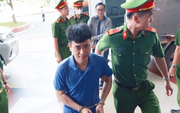 Vụ án Việt Á: Tiết lộ về 54 sổ tiết kiệm đứng tên người thân của Phan Quốc Việt