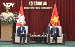 Bộ trưởng Bộ Công an Tô Lâm tiếp Đại sứ Thụy Sĩ tại Việt Nam