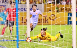 Nguyễn Filip “cay đắng” chia sẻ về sai lầm tai hại ở trận thua CLB Nam Định