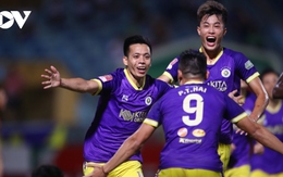 Bảng xếp hạng V-League mới nhất: Hà Nội FC áp sát top 3 sau diễn biến khó tin
