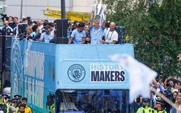 Man.City diễu hành mừng chức vô địch Premier League lịch sử