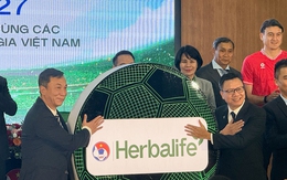 Herbalife Việt Nam tiếp tục tài trợ các đội tuyển bóng đá quốc gia Việt Nam
