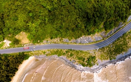 Ngắm con đường 1.800 tỷ uốn lượn giữa rừng và biển, chạy xuyên hòn đảo lớn thứ 3 Việt Nam